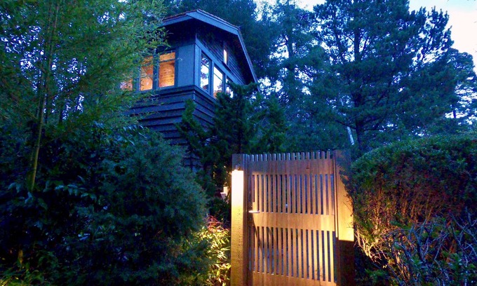 Manzanita Hotel | Coast Cabins