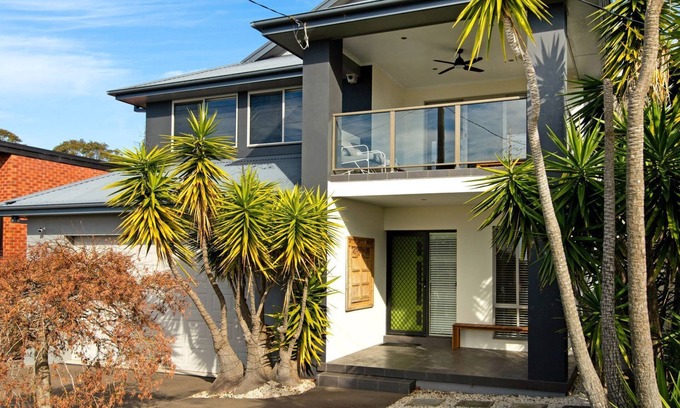 Catalina House | Coastal Breeze in Catalina with Ocean Views