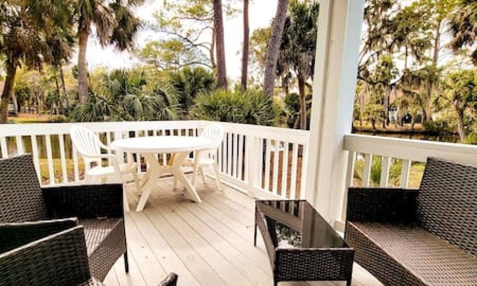 Ocean Ridge House | Coastal Charm: 3BR Condo on Edisto