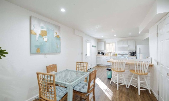 North Carolina Coast Apartment | Coastal Cozy and Close to Beach with Turf Yard!