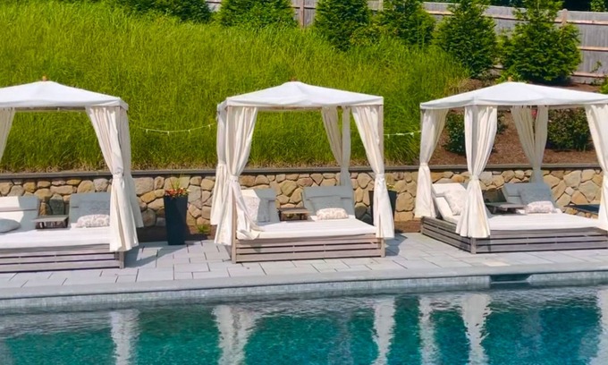 North Chatham House | Coastal home w/saltwater pool, private beach access & chef's kitchen - dogs OK