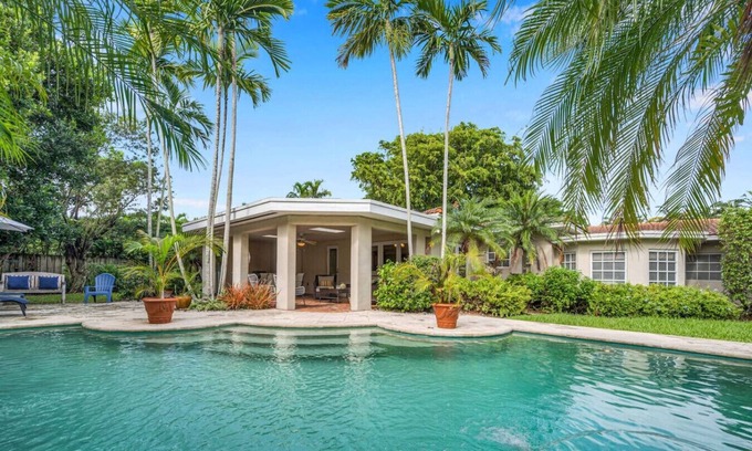 Barrier Island House | Coastal Paradise with pool– Walk to the Beach!