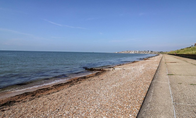 Swalecliffe Cottage | Coastguards View