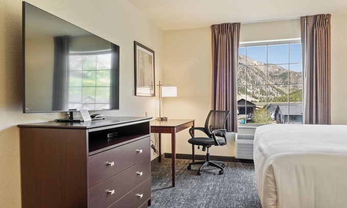 Alpine Hotel | Cobblestone Hotel & Suites - Alpine