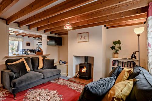 Kettlestone House | Cobbley Cottage