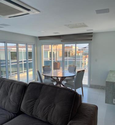 Cabo Frio Apartment | Cobertura duplex na praia do forte.