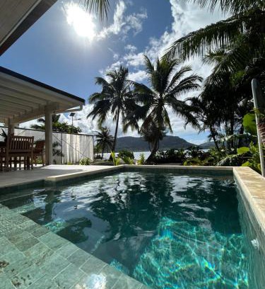 Teva I Uta House | Coco Bay Villa - Luxury in Simplicity