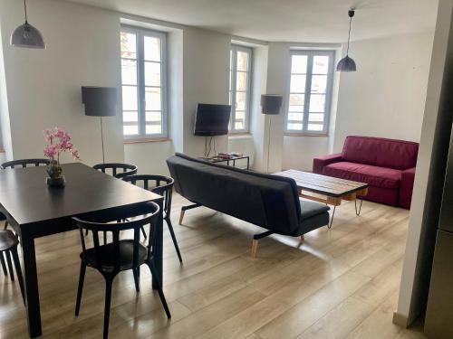 Dijon Centre Ville Apartment | Cocon au cœur de Dijon