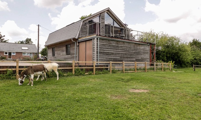 Sturminster Newton Apartment | COINTREE, pet friendly in Sturminster Newton