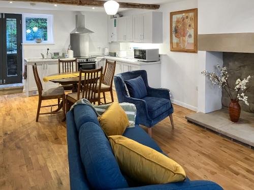 Wirksworth House | Coldwell Street Cottage