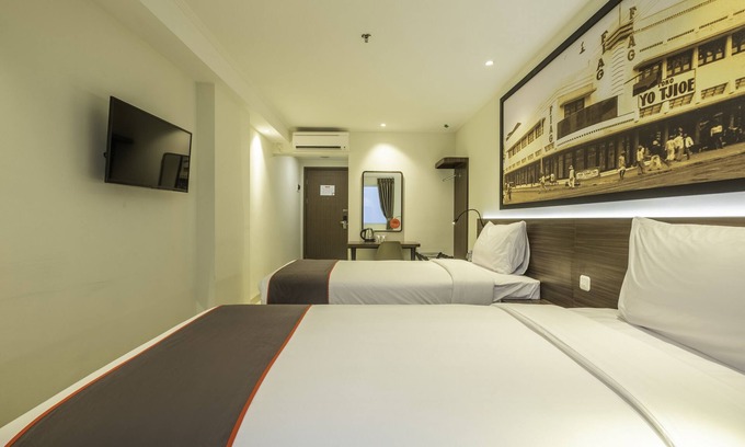 Astana Anyar Hotel | Collection O Hotel Pasar Baru Heritage
