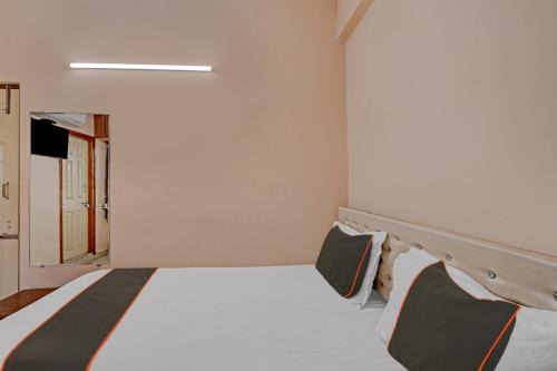 Tirupati Hotel | Collection O Ns Service Apartment