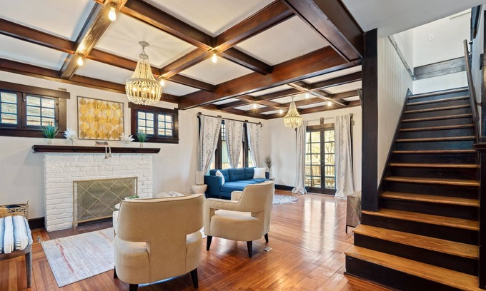 Topeka House | College Hill Bungalow
