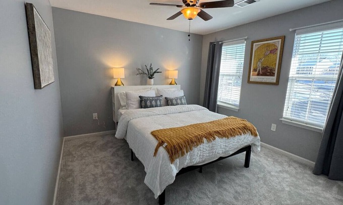 Manassas Apartment | Colonial Playland - 5BD, Private Yard, Game Room