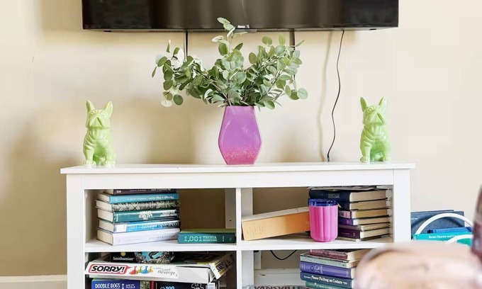 Evansville House | Color Pop Casa | 2BR/1BA Townhome near Ford Center