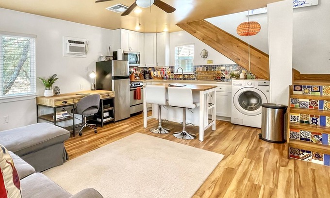 Canyon Lake Cabin | Colorful Artistic Cabin in Canyon Lake! Only 5 minutes from the lake and river!