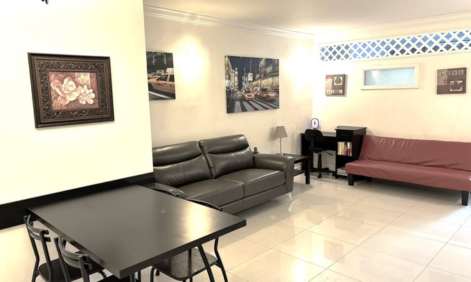 Galt Mile Resort | COMBO 2 APARTMENTS OCEAN MANOR