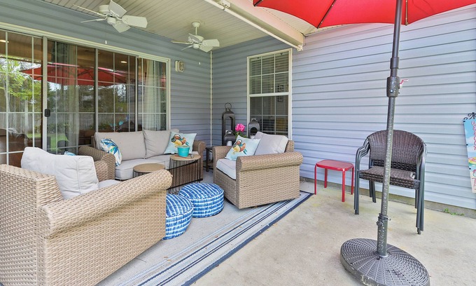 Long Beach House | Come check out Reel Paradise!