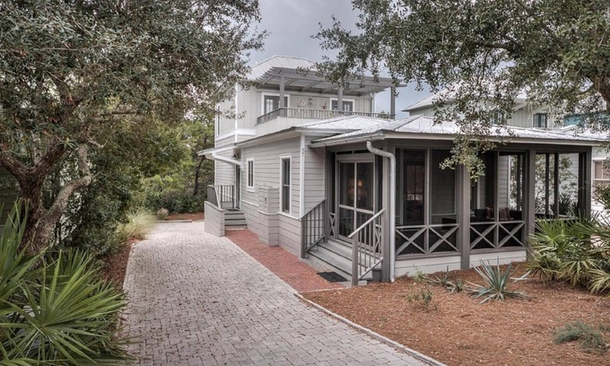 Seacrest Cottage | Come Enjoy Heaven At The 7th Cottage by the Sea On Scenic 30A !