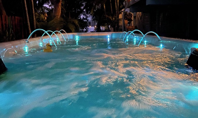Summerland Key House | Come relax at Sandy Bottom Beach Cottage!