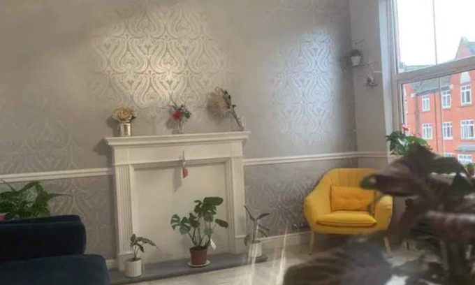 Edgbaston Apartment | Come relax in this stylish and spacious place away from the bustle of the city