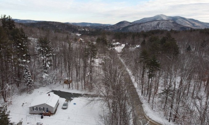 Cavendish House | Come ski in Vermont! Okemo Projected Opening Dec 5.