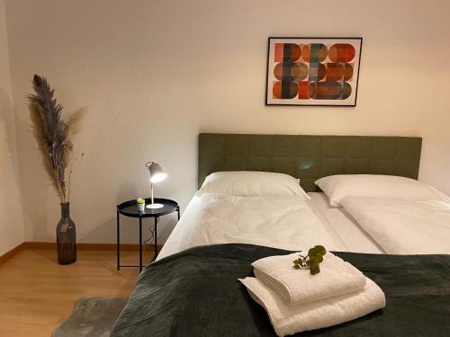 Seebach Apartment | Comfort 1 and 2BDR Apartment close to Zurich Airport