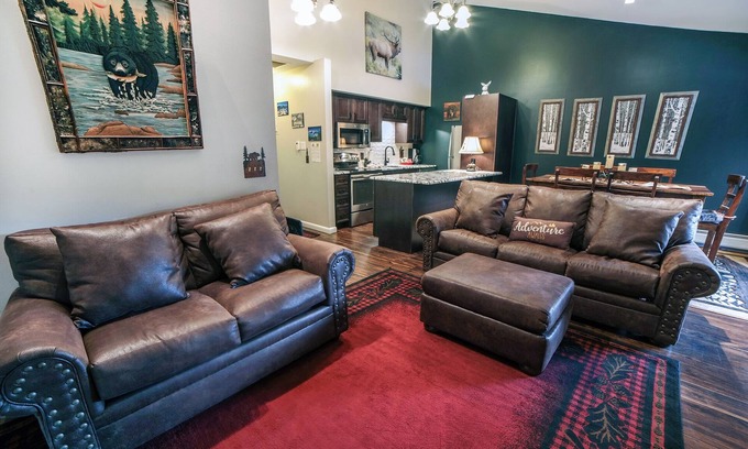 Estes Park Condo | Comfort and Style in this Riverside Condo