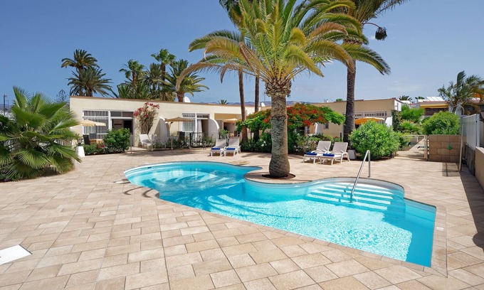 Playa del Ingles House | Comfort bungalow, central yet quiet, 100m to the promenade by the dunes