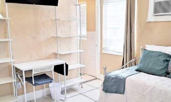 Parkside Apartment | Comfort & Canines: Cozy Extended Stay Near Beach