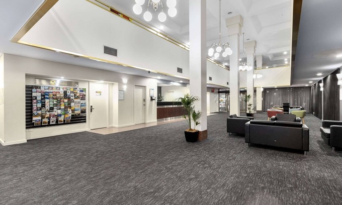 North Adelaide Hotel | Comfort Hotel Adelaide Meridien