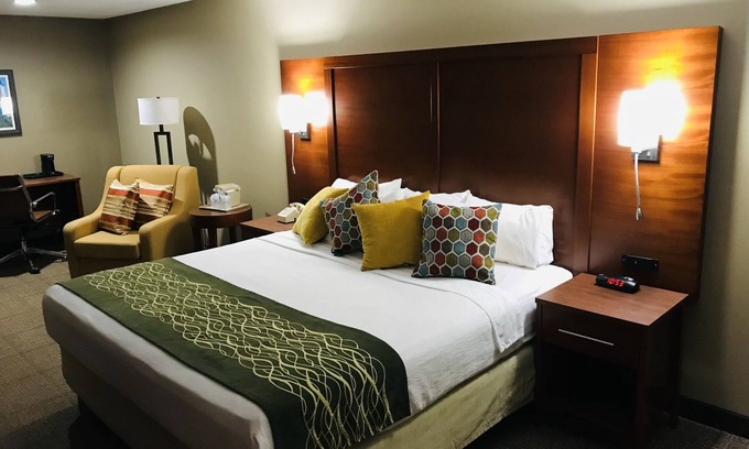 Erie Hotel | Comfort Inn, Erie - Near Presque Isle