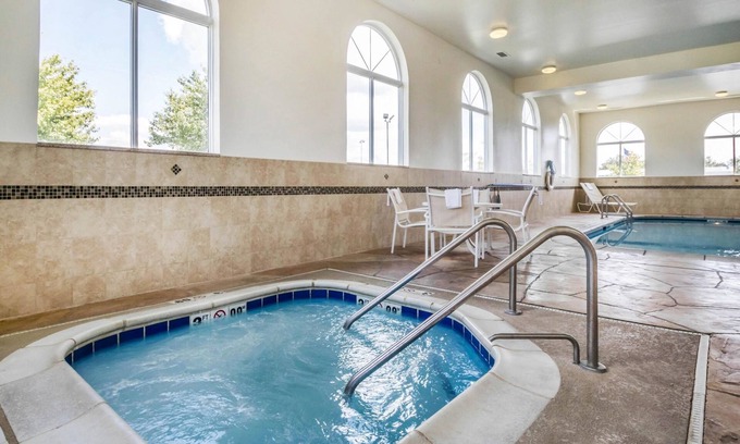 Ottawa Hotel | Comfort Inn Ottawa Starved Rock Area