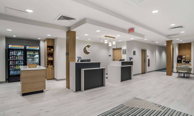 West Panama City Beach Hotel | Comfort Inn & Suites Panama City Beach - Pier Park Area