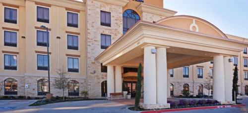 Dallas Hotel | Comfort Inn & Suites Dallas Medical-Market Center