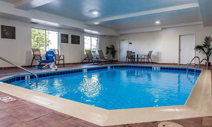 Mount Sterling Hotel | Comfort Inn & Suites Mount Sterling