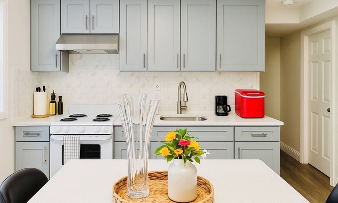 Centereach House | Comfort Stay by Stony Brook University & Hospital