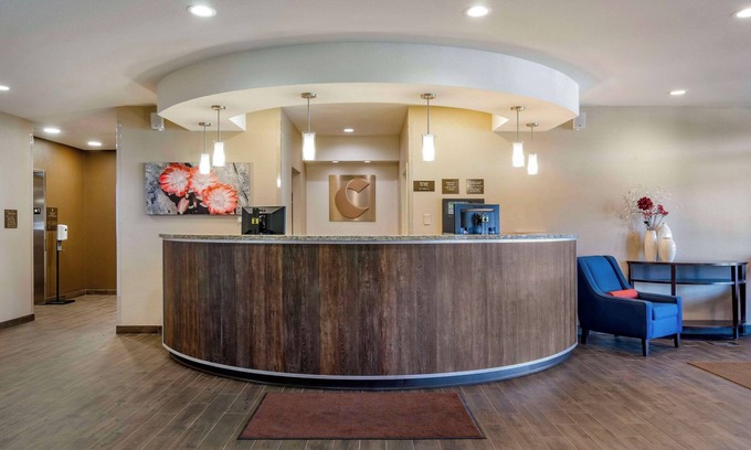 Helena Hotel | Comfort Suites Helena Airport