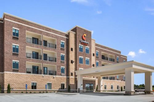 Marysville Hotel | Comfort Suites Marysville Columbus - Northwest