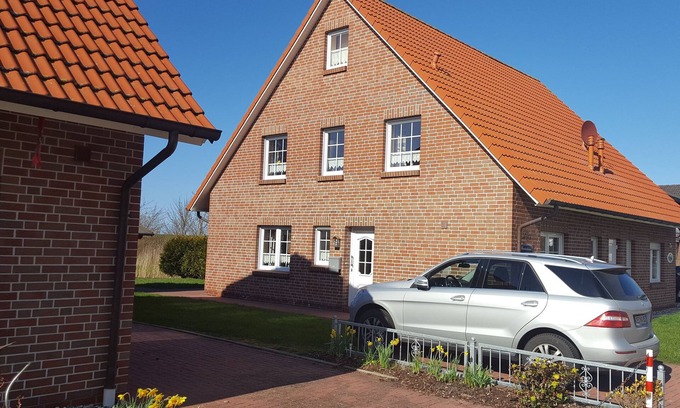Dornumersiel House | Comfort vacation home close to the beach in the coastal resort of Dornumersiel