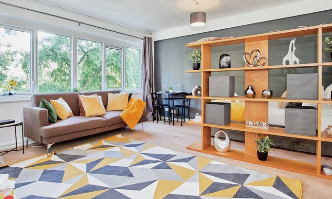 The Westside Apartment | Comfortable 1BR Birmingham Flat - City Hideaway Fast Wifi Sleeps 4 Free Parking