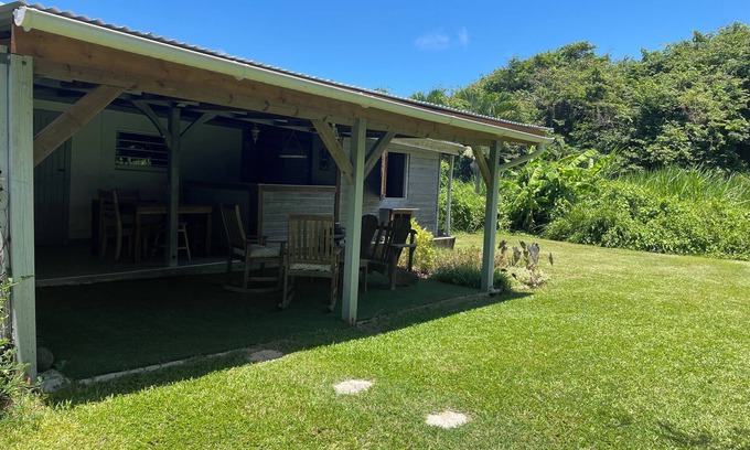 Goyave House | Comfortable bungalow 300 meters from the beach in Guadeloupe (4 people)
