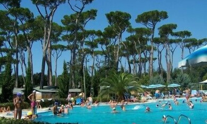 Viareggio Ski Chalet | Comfortable campsite-chalet G14 Tuscany near sea