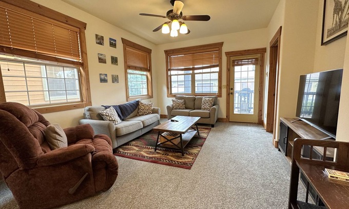Driggs Condo | Comfortable Family Condo near downtown Driggs + Grand Targhee