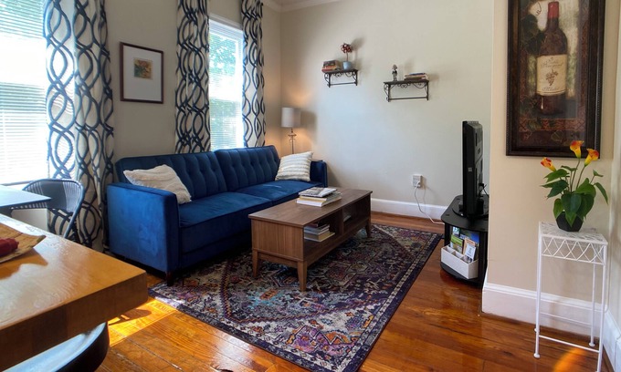 Fredericksburg Apartment | Comfortable & Quiet Historic Apartment with Work Space