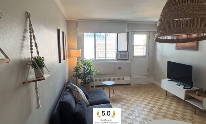 Downtown Montreal Apartment | Comfy 1 Br Apt in heart of Downtown MTL