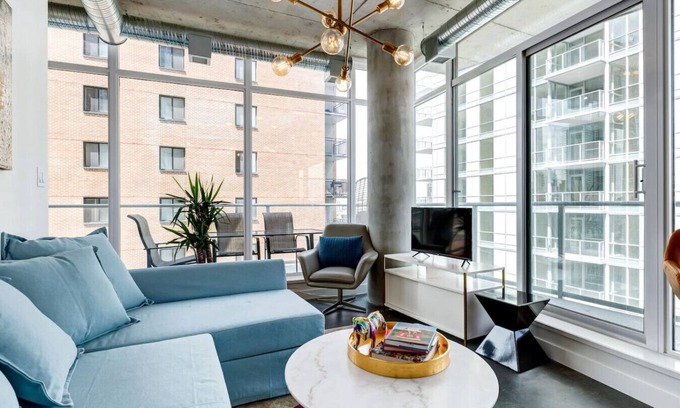 East Village Apartment | Comfy 1BR Calgary Escape w/Balcony, Sleeps 4!