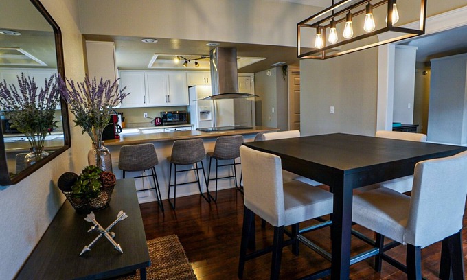 Medford House | Comfy Cozy Casa