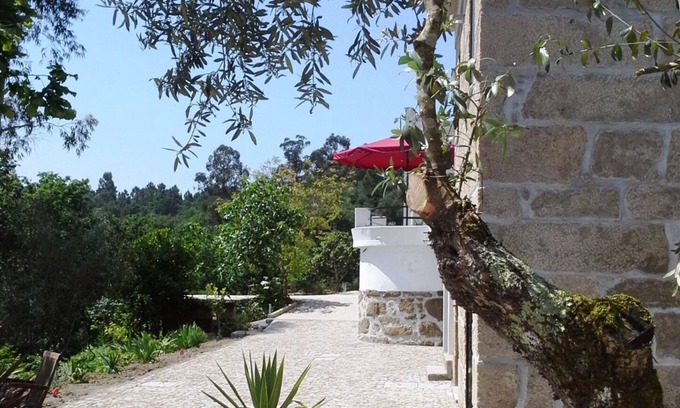 Tondela Other | Comfy renovated farmhouse 9 p -or 11 p- with pool & airco. Private. Mountainview