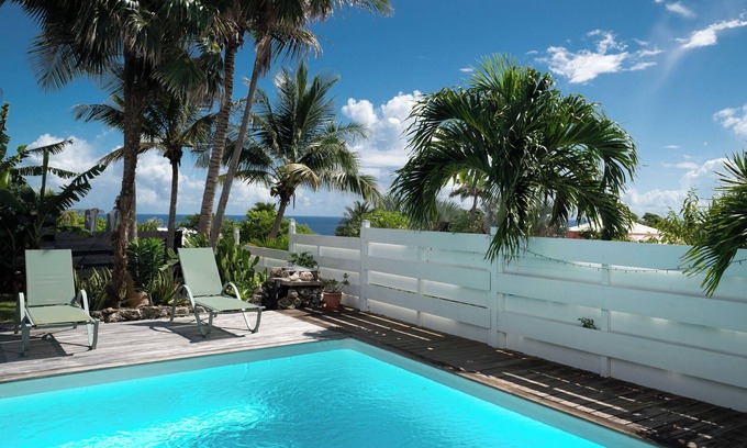 Le Moule Villa | Complete relaxation at Villa Lakaz with its spacious terrace and private pool.